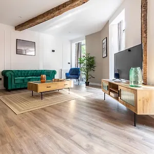 Plaza De Tres Pilares By The Urban Hosts Apartamento Bilbao